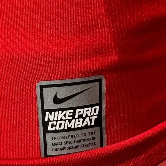 Nike Pro Combat Men's Fitted Long Sleeve Workout Shirt - Size: Small - Red - Picture 11 of 11